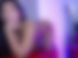 MAGIIC-BRUNETTE's Live Sex Cam Show