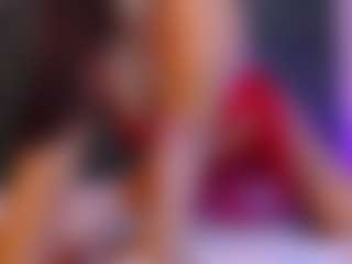 MAGIIC-BRUNETTE's Live Sex Cam Show