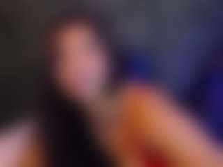MAGIIC-BRUNETTE's Live Sex Cam Show