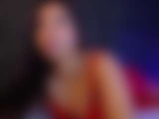 MAGIIC-BRUNETTE's Live Sex Cam Show