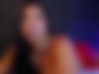 MAGIIC-BRUNETTE's Live Sex Cam Show