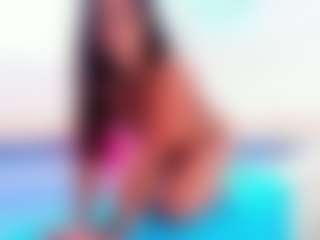 Live cam show with MAGIIC-BRUNETTE - Role Play on Camsoda