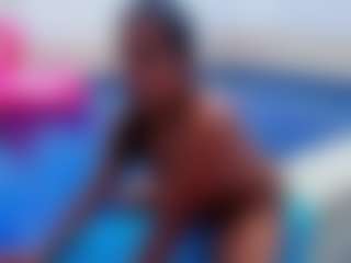 MAGIIC-BRUNETTE's Live Sex Cam Show