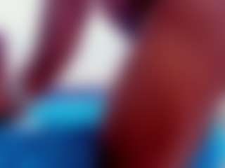 MAGIIC-BRUNETTE's Live Sex Cam Show