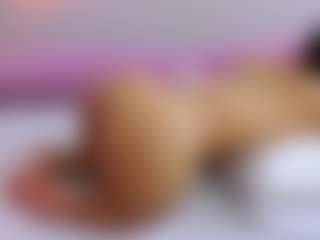 Megansaaenz's Live Sex Cam Show