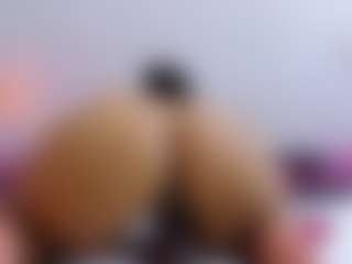 Megansaaenzs Live-Sex-Cam-Show