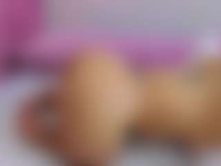 Megansaaenz's Live Sex Cam Show
