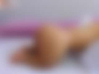 Megansaaenz's Live Sex Cam Show