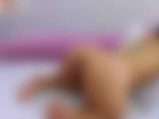 Megansaaenz's Live Sex Cam Show