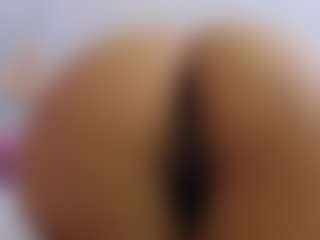 Megansaaenz's Live Sex Cam Show