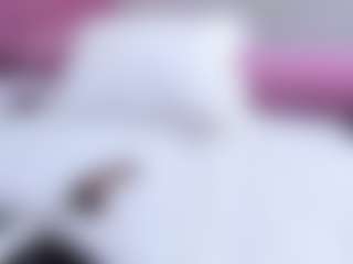 Live cam show with Megansaaenz - Shaved on crypto-cams