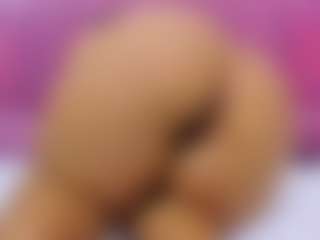 Megansaaenz's Live Sex Cam Show