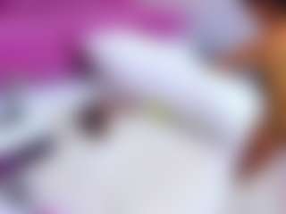 Live cam show with Megansaaenz - Ass Bouncing on luckytryst.com