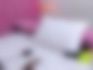 Live cam show with Megansaaenz - Shaved on madthumbs