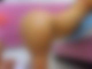Megansaaenz's Live Sex Cam Show