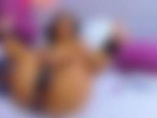 Megansaaenz's Live Sex Cam Show