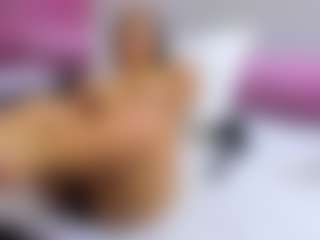 Megansaaenz's Live Sex Cam Show