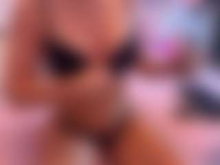 MyNaomi's Live Sex Cam Show