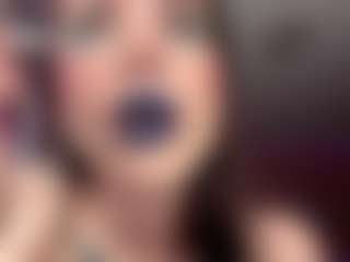Live cam show with Monica - New Lovense on CamClone