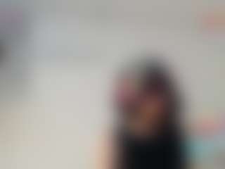 Live cam show with PanteraWhite - Average on infinitiblacc.com
