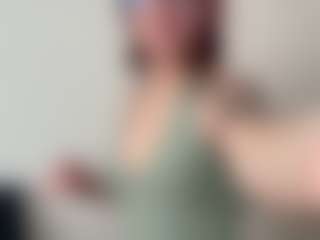 Live cam show with Vernice - Moaning on sexylive.show