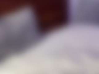 Live cam show with Vernice - Small Tits Brown Hair on MyBangCams