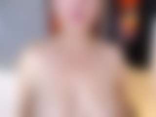Live cam show with Sara-Harris7 - Butt Plug on Camsoda