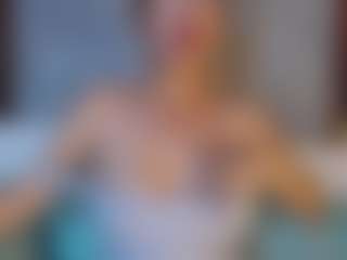 Live cam show with Sara-Harris7 - Blue Eyes on Camsoda