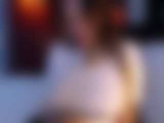 Live cam show with Sara-Harris7 - Blue Eyes on madthumbs