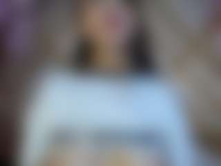 Live cam show with Sara-Harris7 - Bedroom on UwU Esports