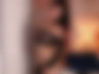 Live cam show with Valentina-Conti - Petite on Camsoda Late Night