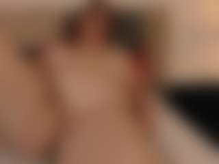 Live cam show with Victoria-Adams1 - Shaved on Stripli.com
