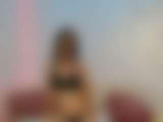 Live cam show with AalyiahKiss - Tease on Taboo Cams XXX