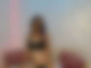 Live cam show with AalyiahKiss - Upskirt on sexytreat.net