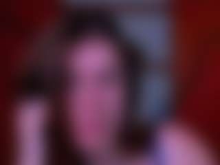 Live cam show with amanda-striking - New Sexwebcam on TastyBlacksLive