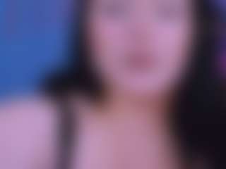 amanda-striking's Live Sex Cam Show