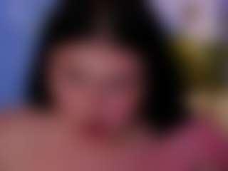 Live cam show with amanda-striking - Blue Eyes on Camsoda