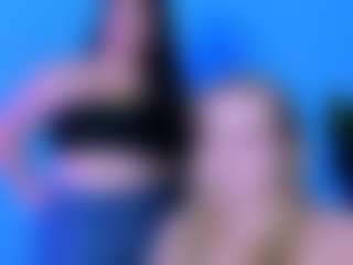 Live cam show with amanda-striking - White on Mixed Magazine Live