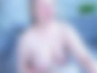 Live cam show with Ammy - Moaning on madthumbs