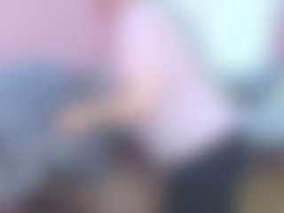 Live cam show with Ammy - Role Play on Milf Play