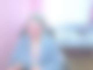 Live cam show with Ammy - Upskirt on camtv