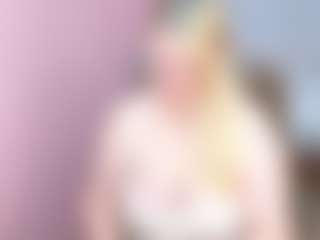 Live cam show with Ammy - Handjob on hornycams.live
