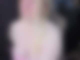 Live cam show with Ammy - Middle Aged on Fling VIP Chat