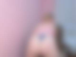 Live cam show with Ammy - Blonde Hair on Camsoda