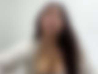 Live cam show with Lina - Facial Piercings on Hubzter Live