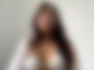Live cam show with Lina - Public Latina on Fling VIP Chat