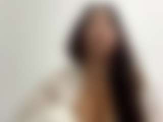 Live cam show with Lina - BBW on livesuperchat.net