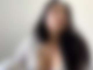 Live cam show with Lina - Latina Petite on Strip Flash - Live Sex Shows