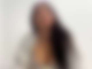 Live cam show with Lina - Asian Curvy on Chatstar