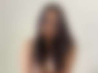 Live cam show with Lina - Striptease on crypto-cams